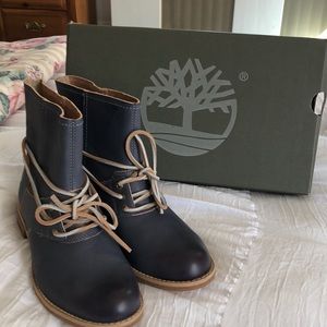 Timberland brand new women boots